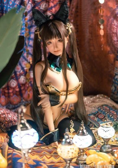 裙子底下是怪兽